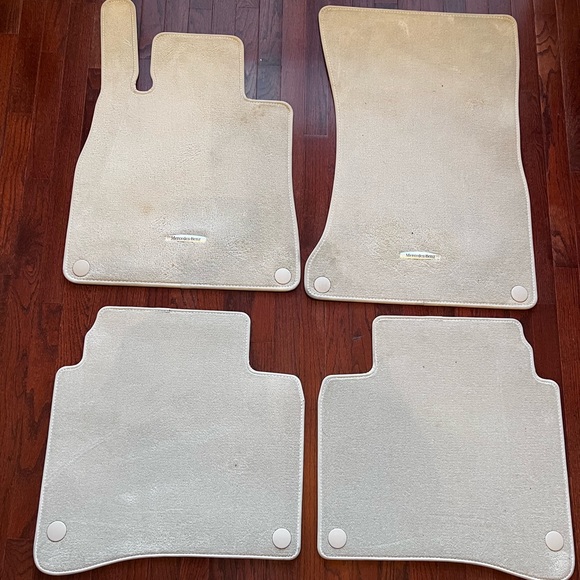 3 sets of 2015 S550 Mercedes Benz OEM floor mats - Picture 2 of 3